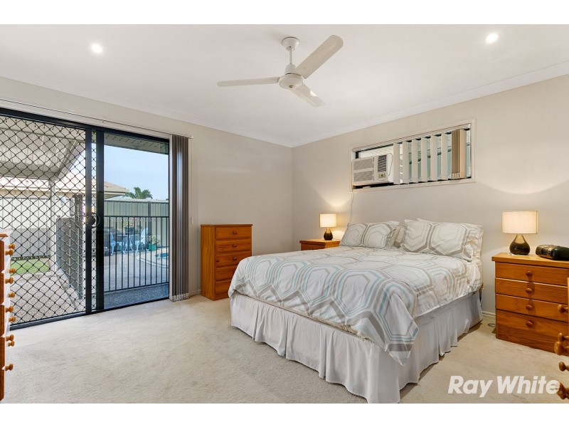 24 Louise Dr, Burrum Heads QLD 4659