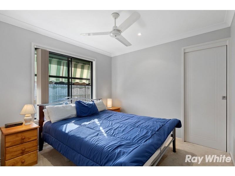 24 Louise Dr, Burrum Heads QLD 4659