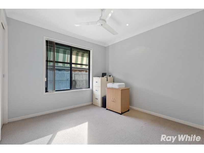 24 Louise Dr, Burrum Heads QLD 4659