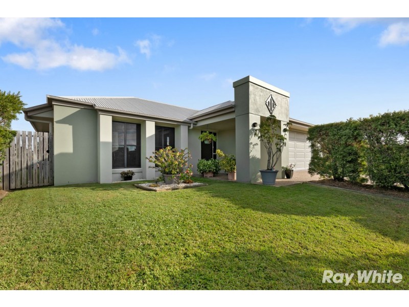 24 Louise Dr, Burrum Heads QLD 4659