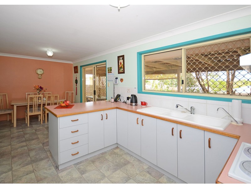 43 Bunker Avenue, Urraween QLD 4655