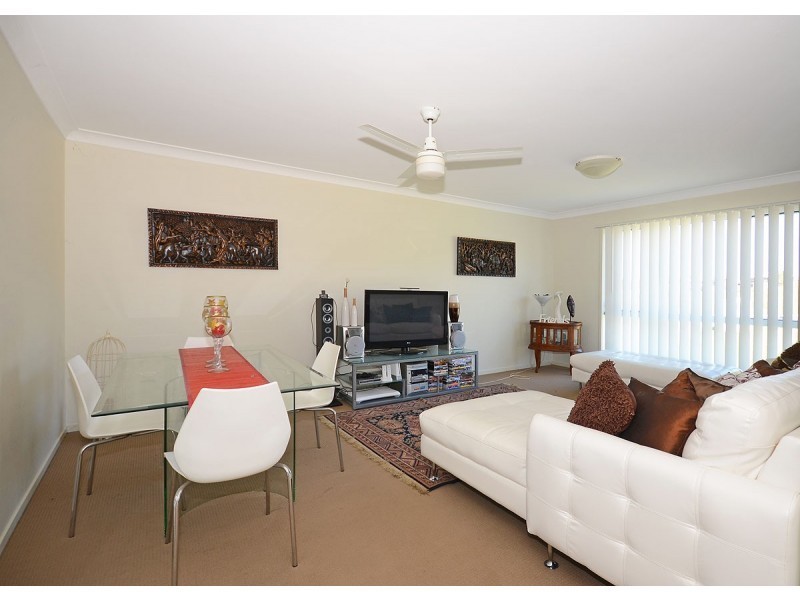 15 Mia Court, Nikenbah QLD 4655
