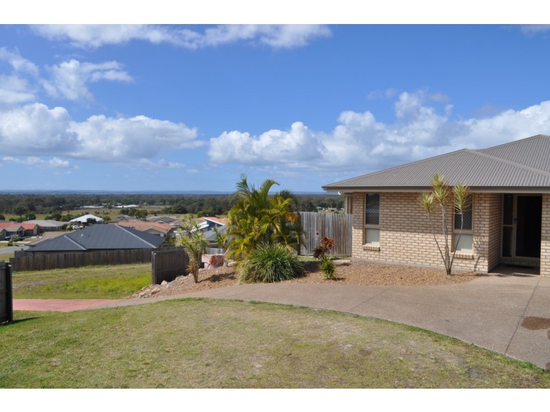 16 Mia Court, Nikenbah QLD 4655