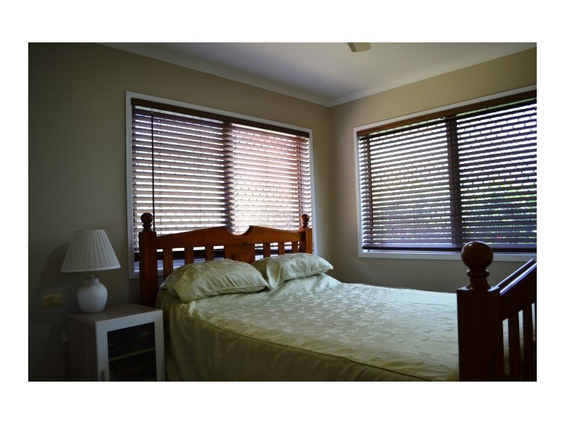 1 John Street, Scarness QLD 4655