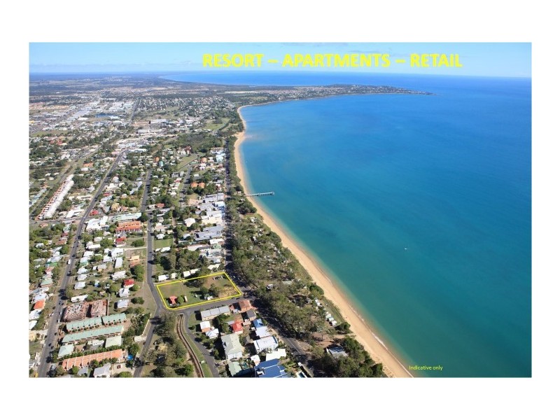360 – 362 Esplanade, Scarness QLD 4655