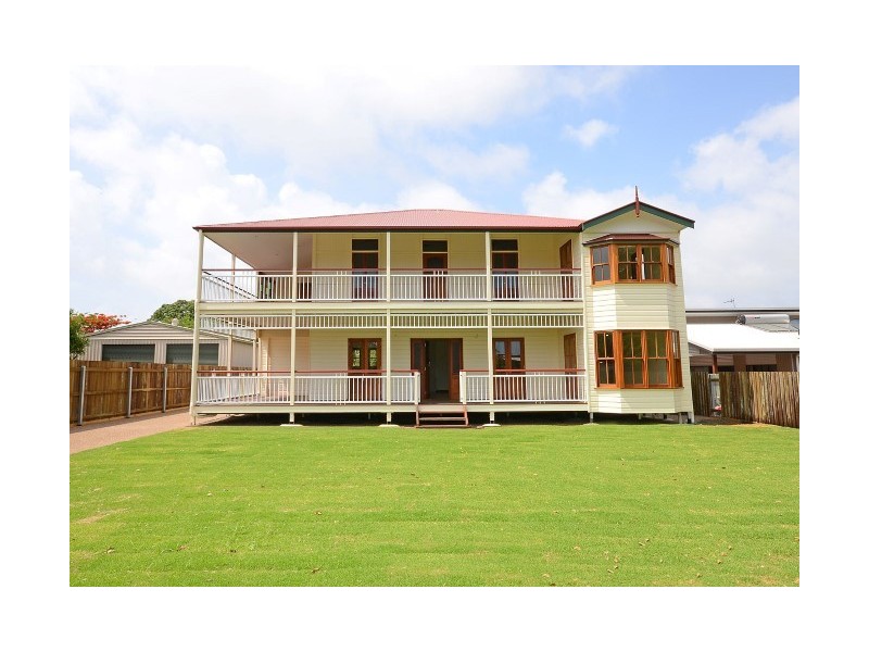 77 Corfield Street, Point Vernon QLD 4655