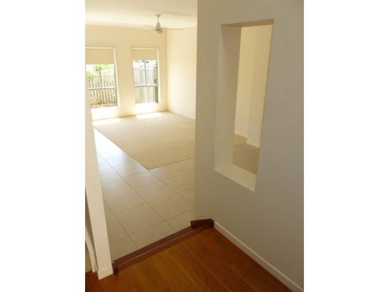 8/39-41 Stephenson Street, Pialba QLD 4655