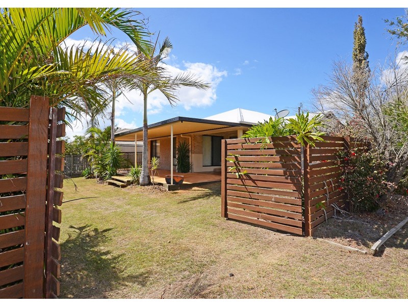 42 Heather Way, Urraween QLD 4655