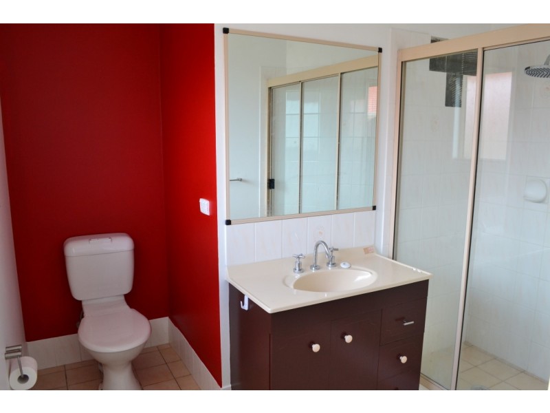 7/33 King Street, Urangan QLD 4655