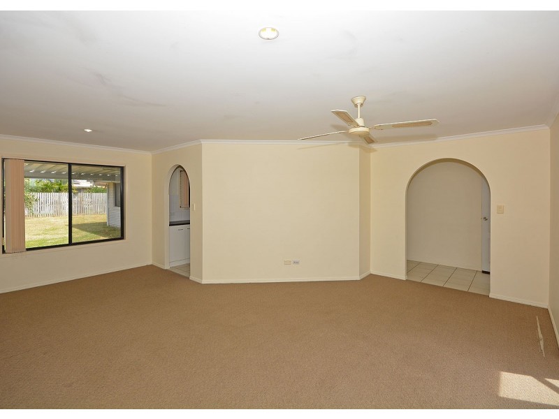 12 Pialba Downs Drive, Eli Waters QLD 4655