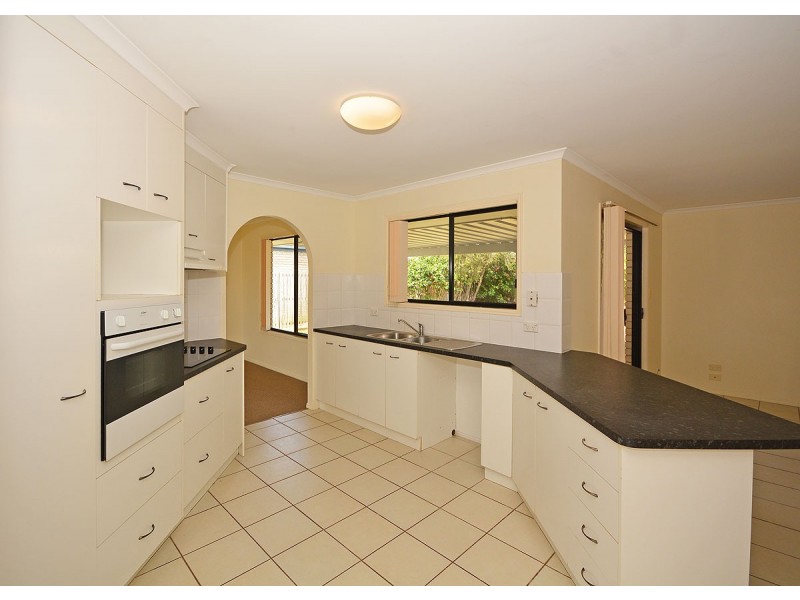 12 Pialba Downs Drive, Eli Waters QLD 4655