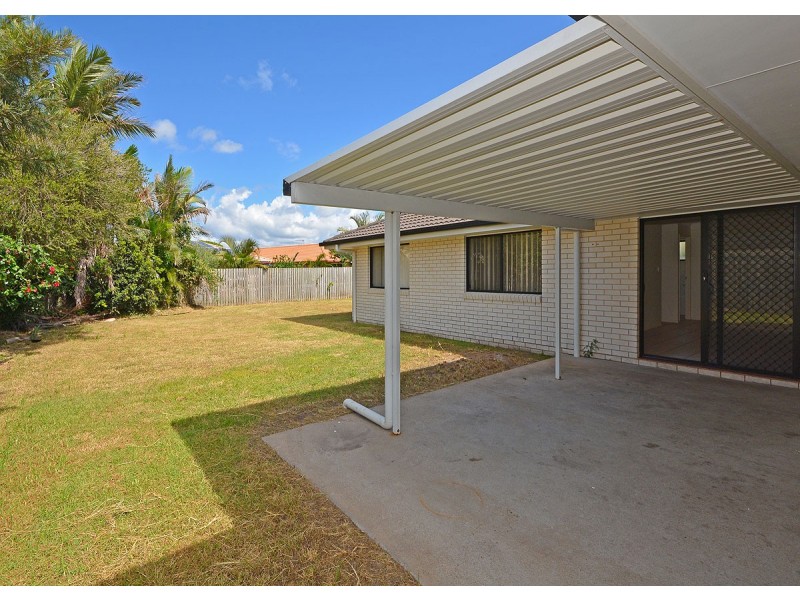 12 Pialba Downs Drive, Eli Waters QLD 4655
