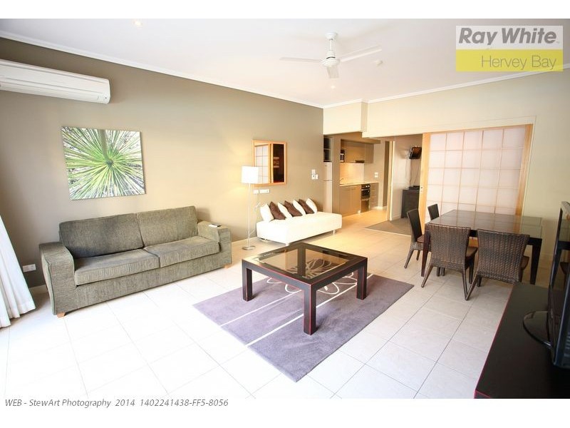 G21/569 Charlton Esplanade, Urangan QLD 4655