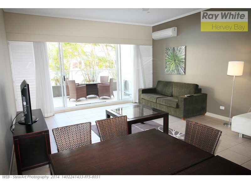 G21/569 Charlton Esplanade, Urangan QLD 4655