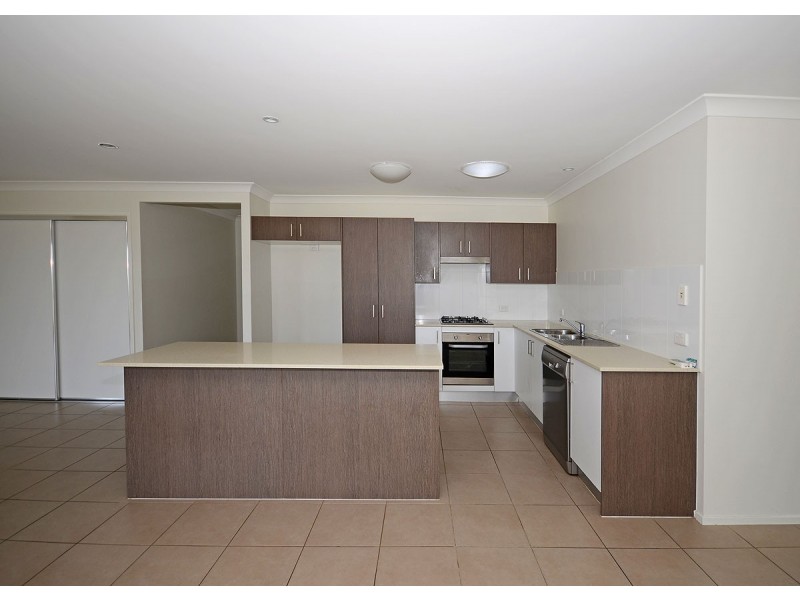 15 Mawson Ct, Urraween QLD 4655