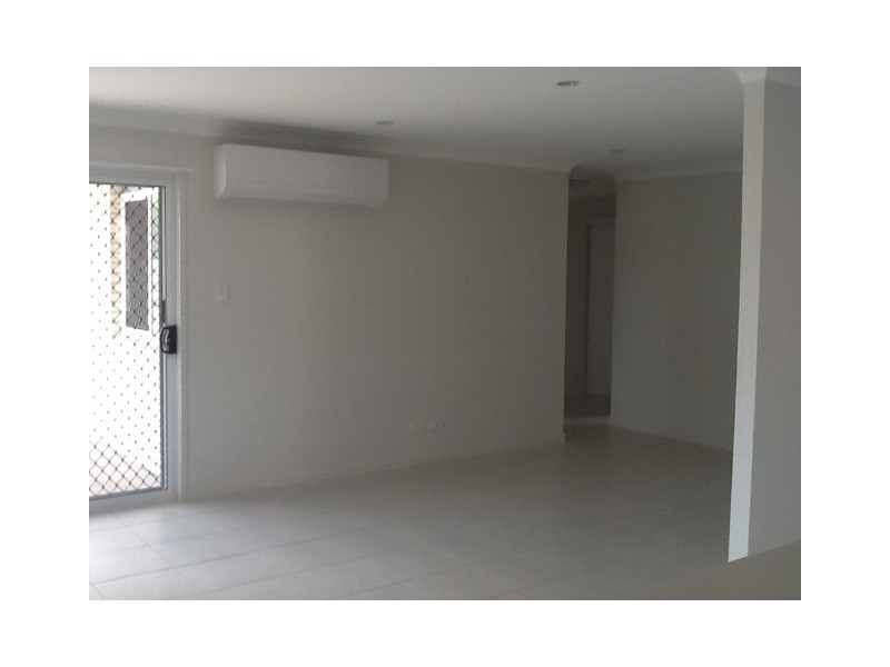 19 MORGAN CCT, Urraween QLD 4655