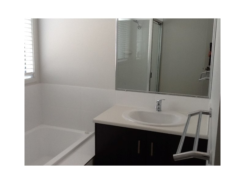 19 MORGAN CCT, Urraween QLD 4655