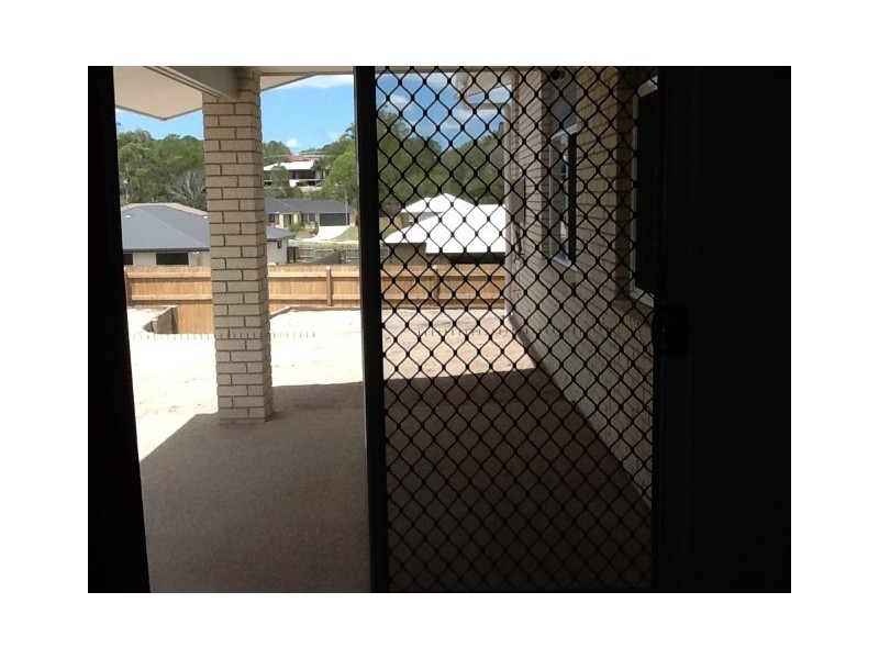 19 MORGAN CCT, Urraween QLD 4655