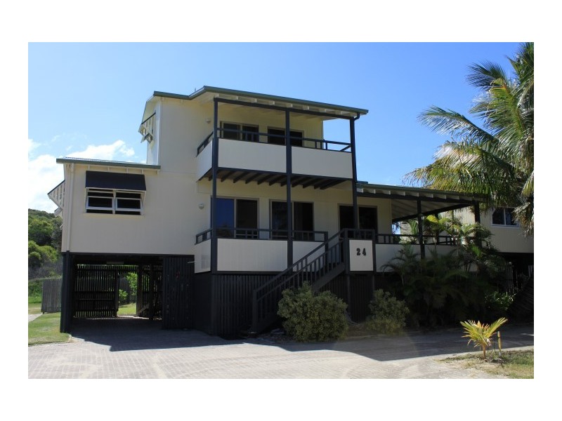 4, 15, 24 Williams Avenue, Fraser Island QLD 4581