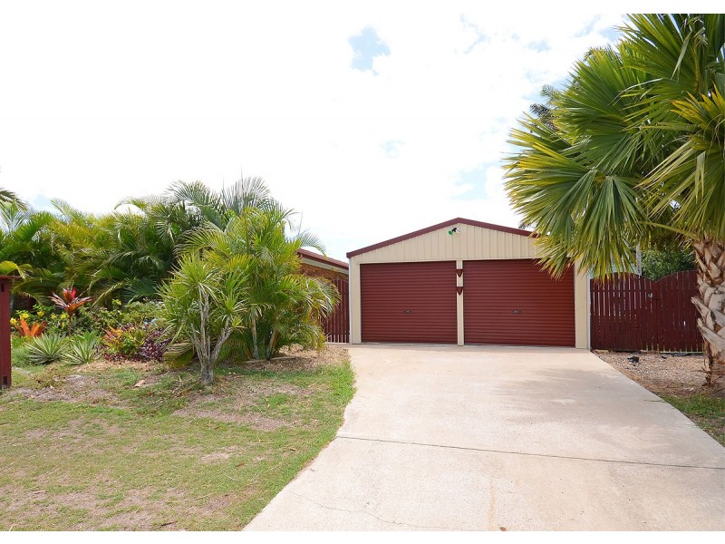 1 Trisha Court, Scarness QLD 4655