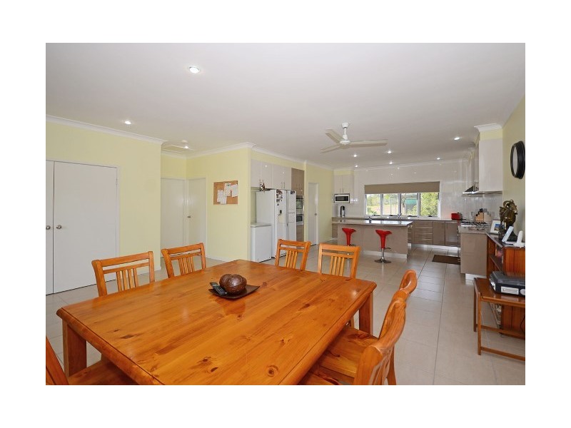 39 Barnett Road, Takura QLD 4655