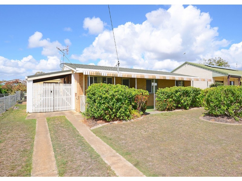 8 Turrum Street, Scarness QLD 4655