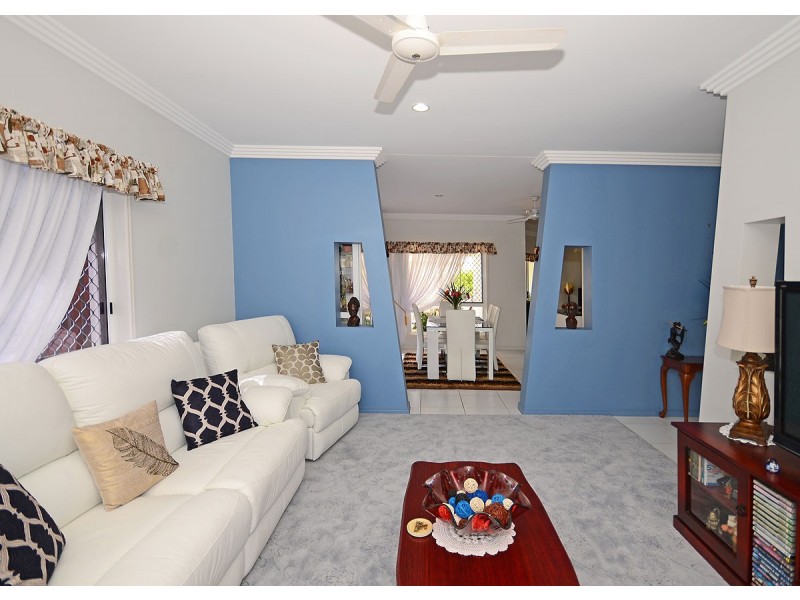3 Lancaster Circuit, Urraween QLD 4655