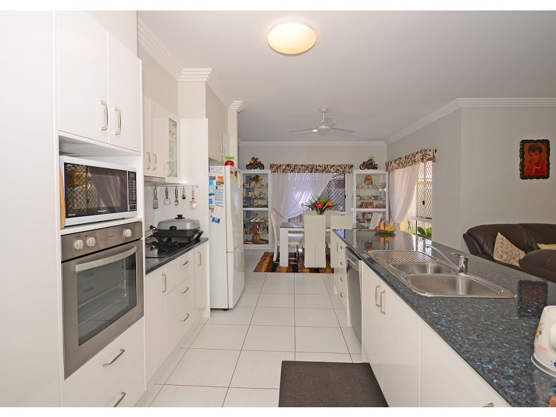 3 Lancaster Circuit, Urraween QLD 4655