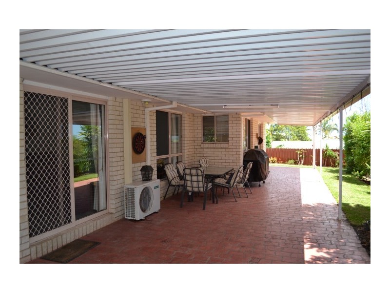 3 LYGON CRT, Urraween QLD 4655