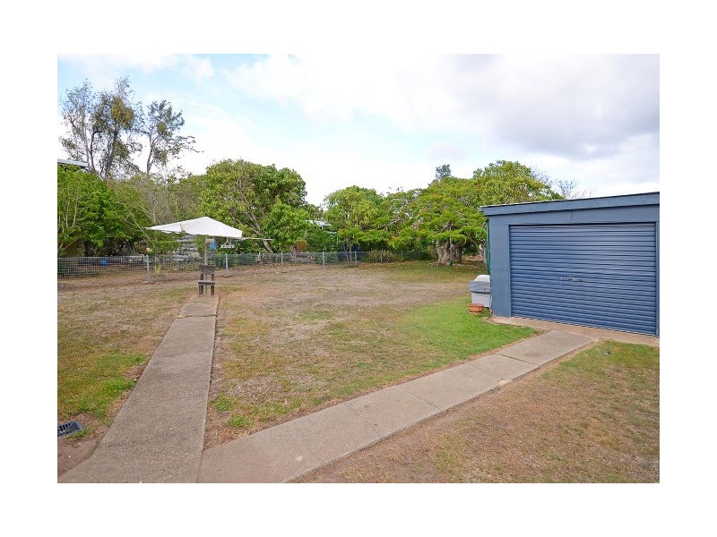 41 Beach Road, Pialba QLD 4655
