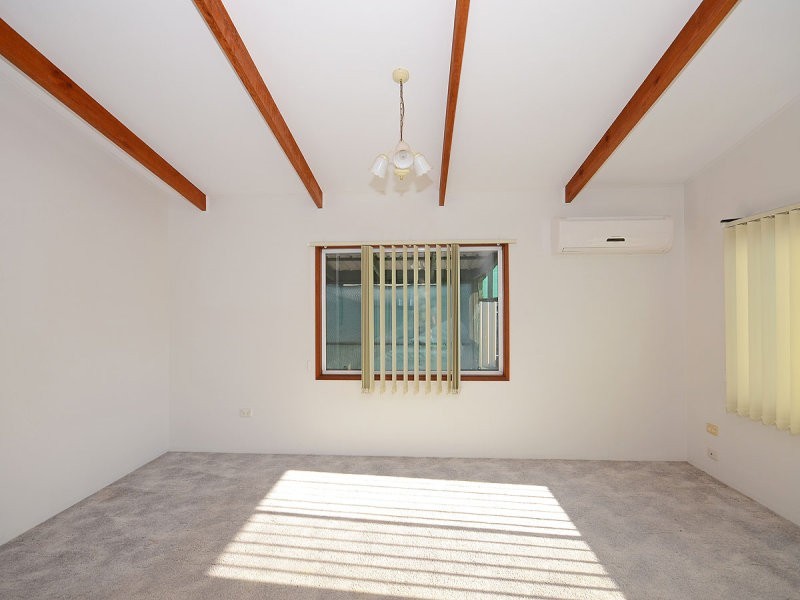 88 Cherry Street, Eli Waters QLD 4655