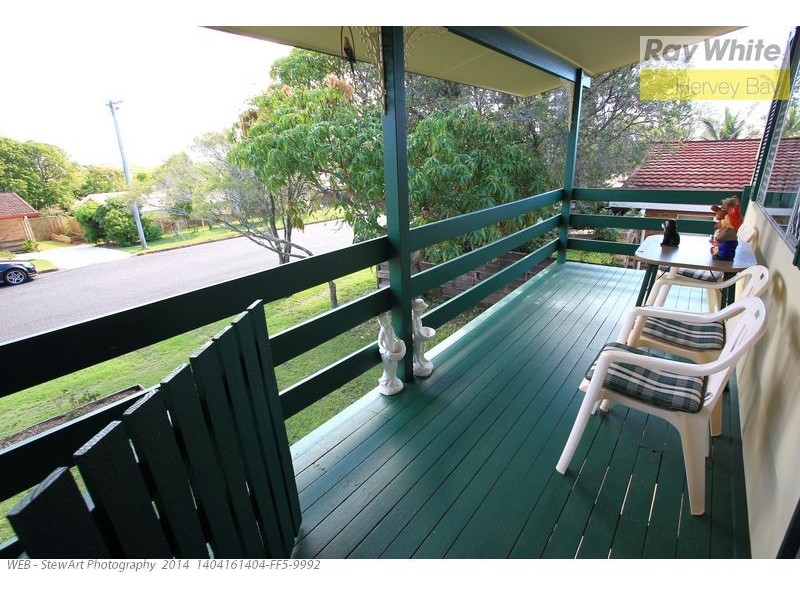 33 Saunders Street, Point Vernon QLD 4655