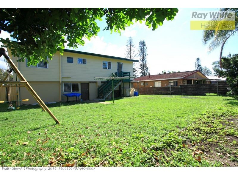 33 Saunders Street, Point Vernon QLD 4655