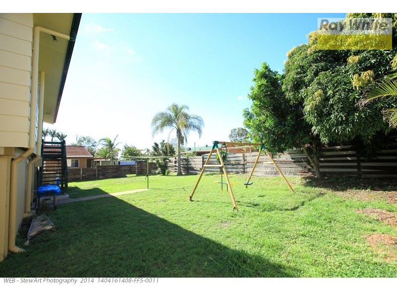 33 Saunders Street, Point Vernon QLD 4655