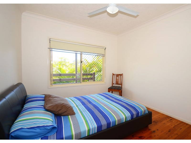 20 Oslove Drive, Booral QLD 4655