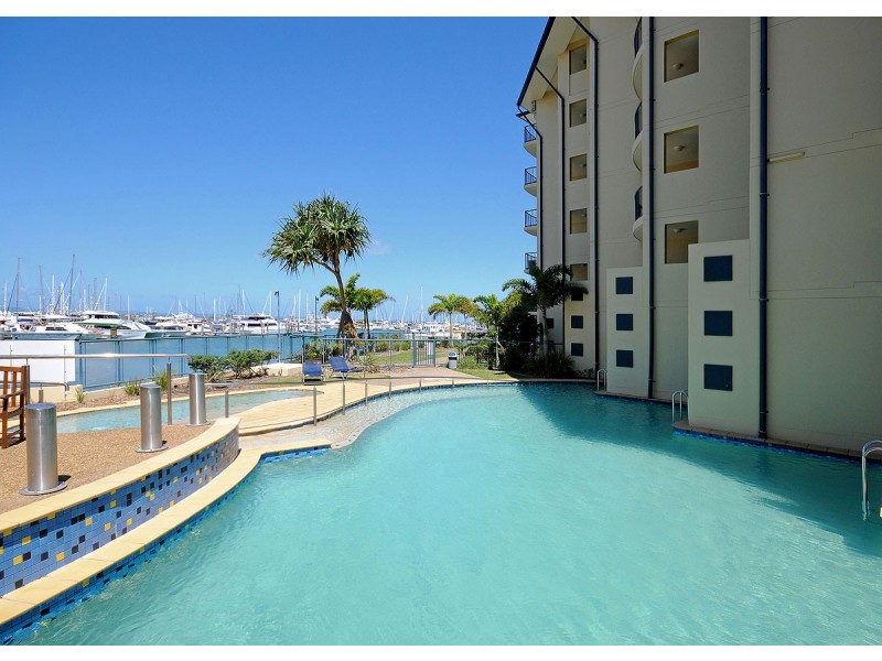 Unit 301 Mantra Resort, Buccaneer Drive, Urangan QLD 4655