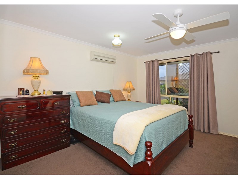 21 Jonwest Close, Torquay QLD 4655