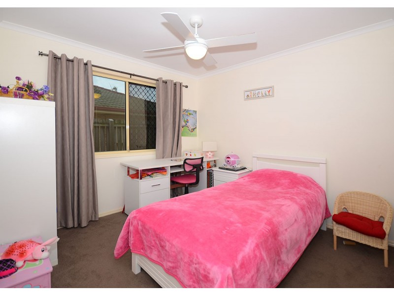21 Jonwest Close, Torquay QLD 4655