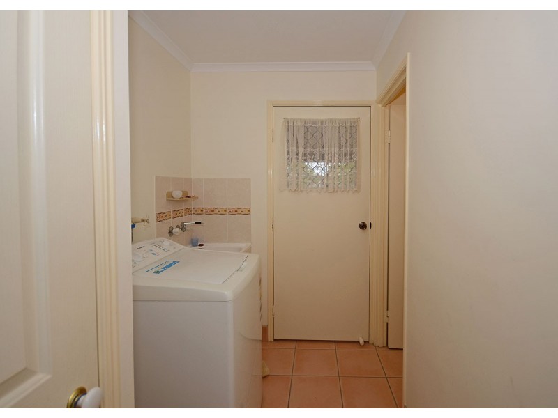 21 Jonwest Close, Torquay QLD 4655