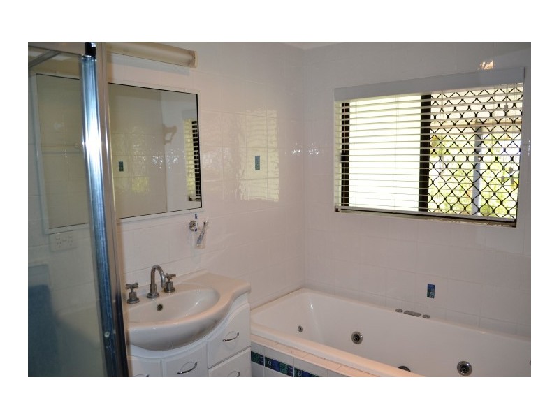 14 Nullor Street, Scarness QLD 4655