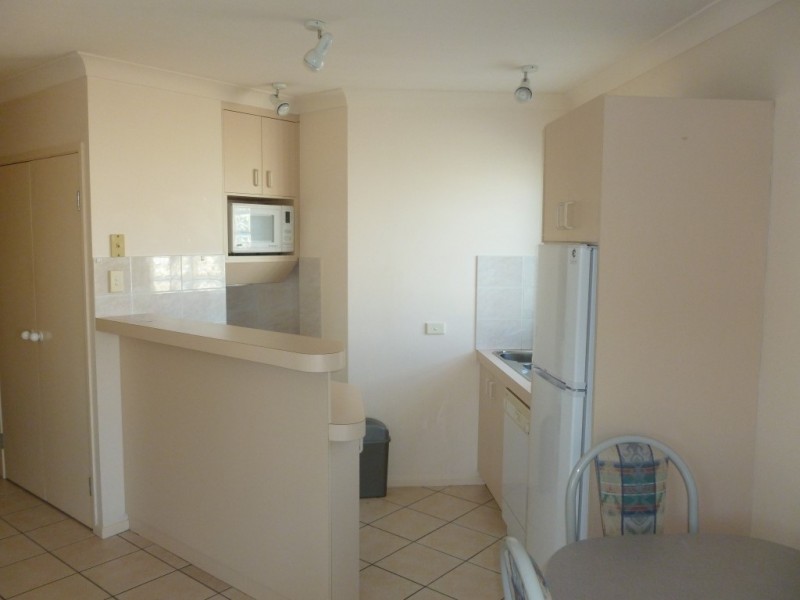 4/378 Esplanade, Scarness QLD 4655