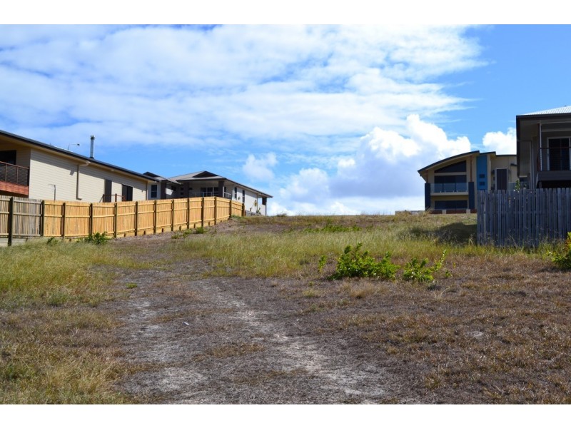 25 Sandy View Drive, Nikenbah QLD 4655