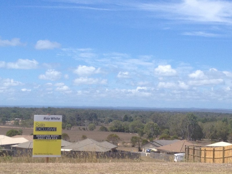 25 Sandy View Drive, Nikenbah QLD 4655