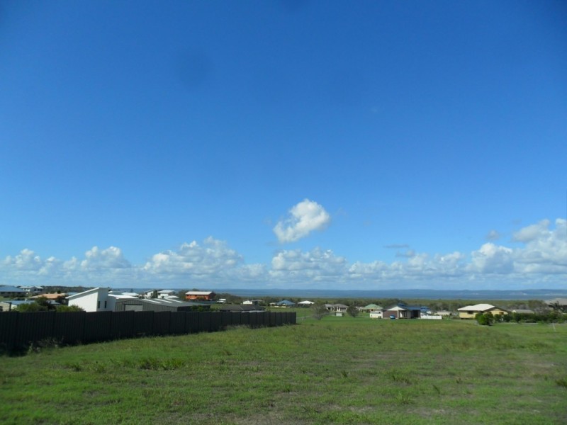 23 Windjammer Circuit, River Heads QLD 4655