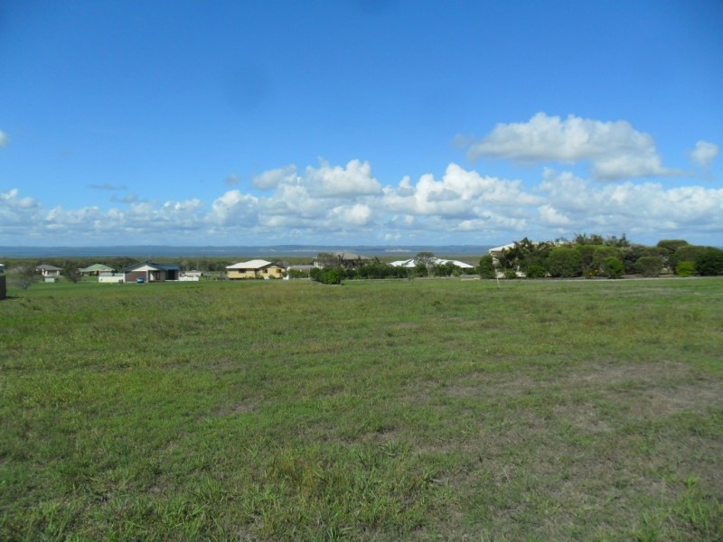 23 Windjammer Circuit, River Heads QLD 4655