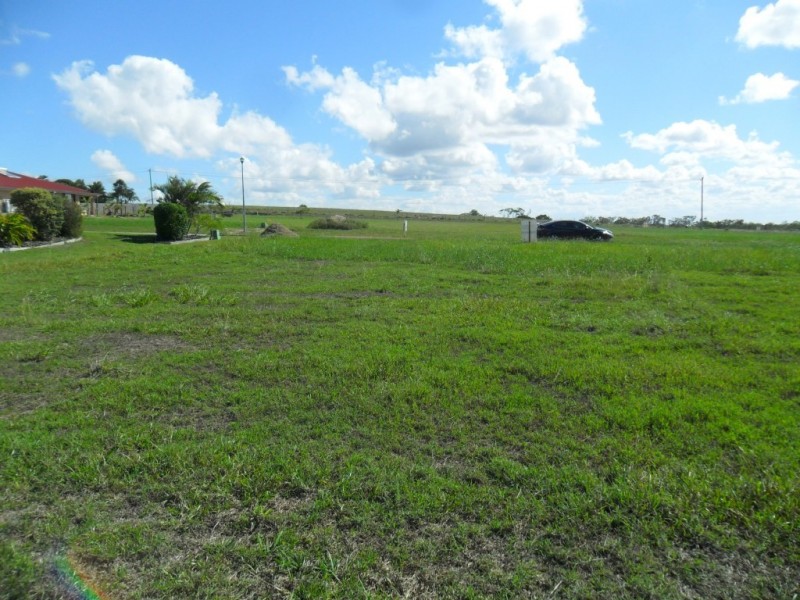 23 Windjammer Circuit, River Heads QLD 4655