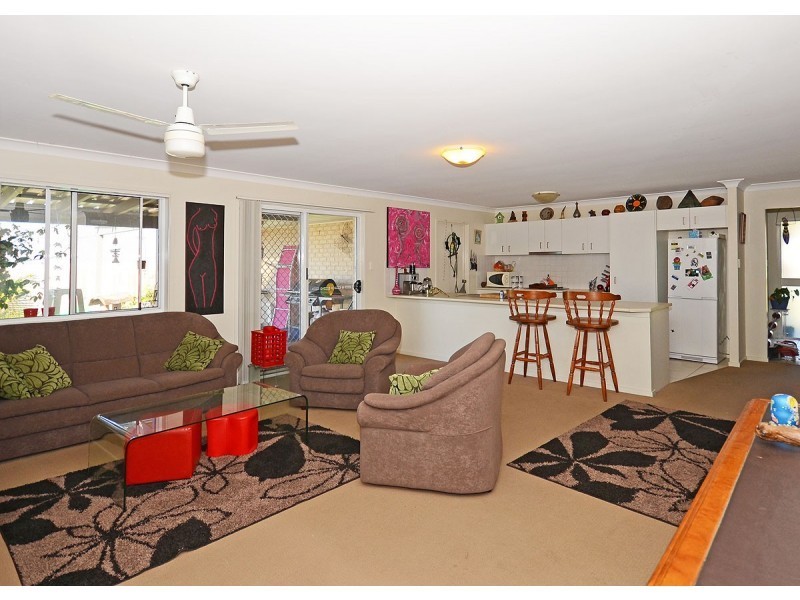 15 Mia Court, Hervey Bay QLD 4655