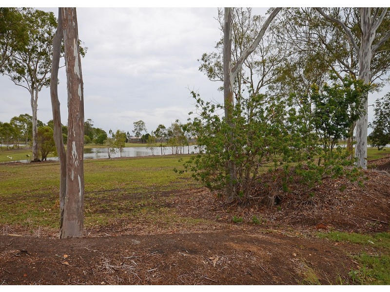 28 Wattlebird Lane, Eli Waters QLD 4655