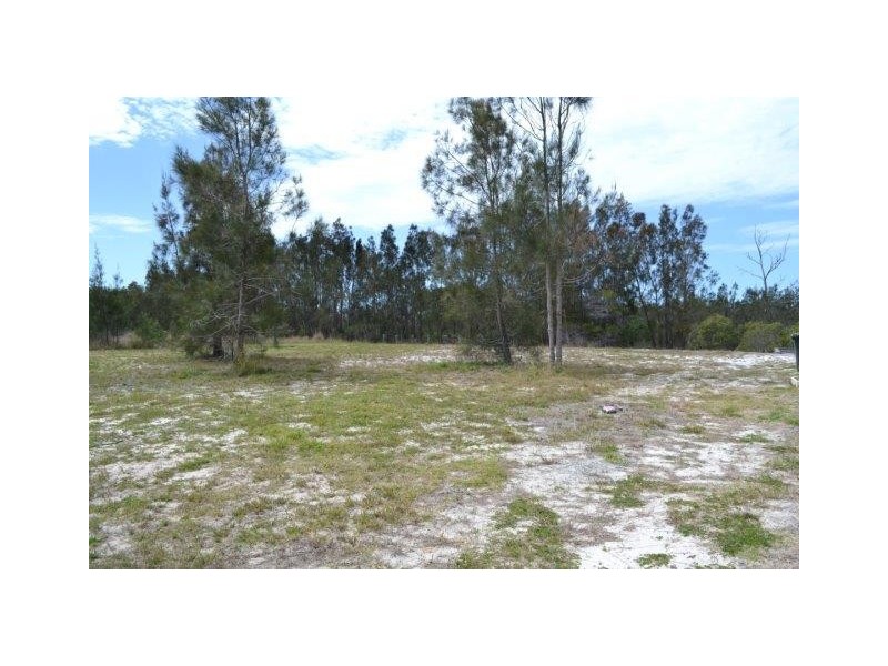 66 Beach Drive, Burrum Heads QLD 4659