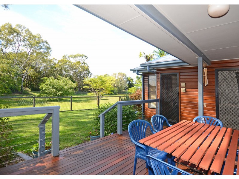 12 Treviso Court, Urangan QLD 4655